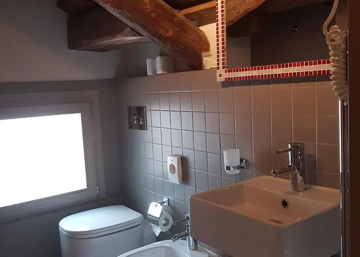 Angolo Fiorito Locanda Venezia