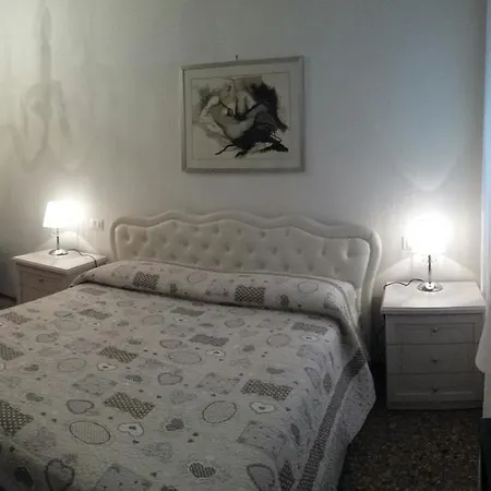 宾馆 Angolo Fiorito 威尼斯