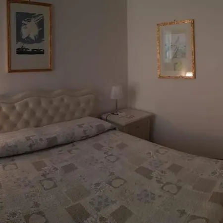 Angolo Fiorito 3*
